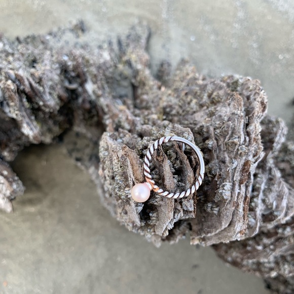 🌅Sterling Silver Hypnotic Mermaids Pearl.925 sterling Ring 🌅 - Picture 16 of 17